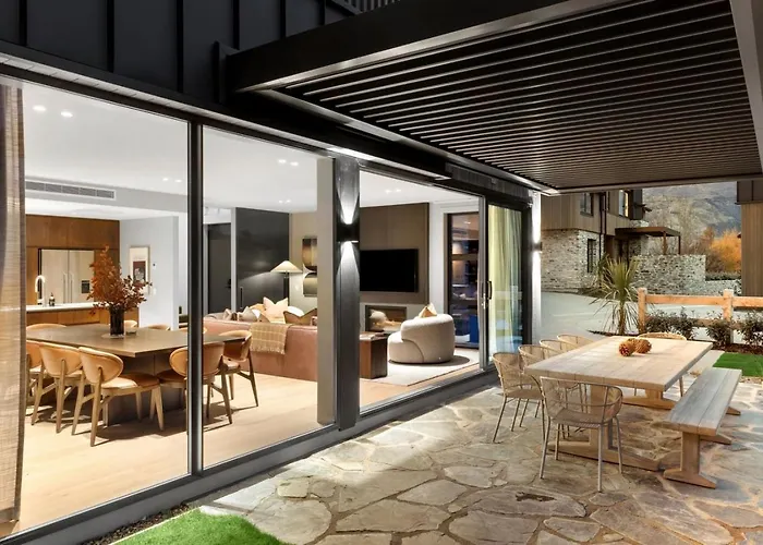Ramaroa - Family Friendly - Sleeps 8 Wanaka