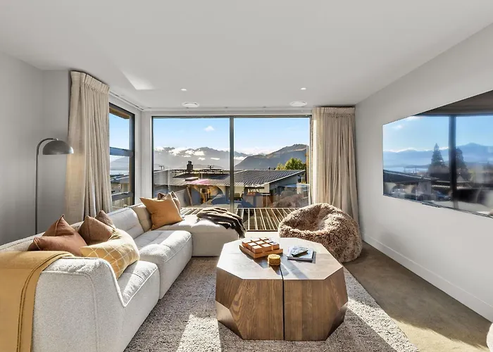Ramaroa - Family Friendly - Sleeps 8 Wanaka